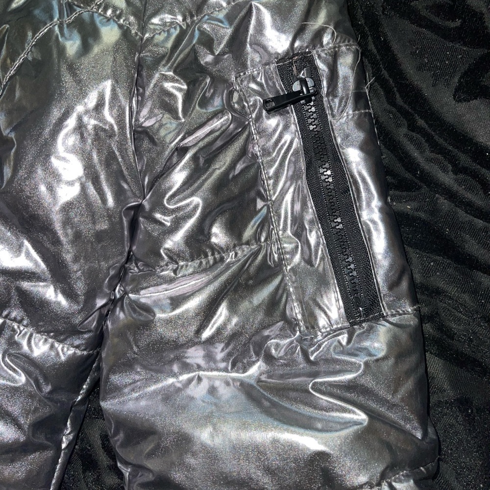 Metallic Puffer Jacket - Picture 2 of 6